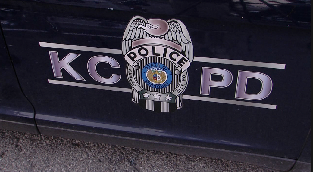 3 critically injured after tire comes off Jeep, causing head-on crash in KCMO - Vimarsana News